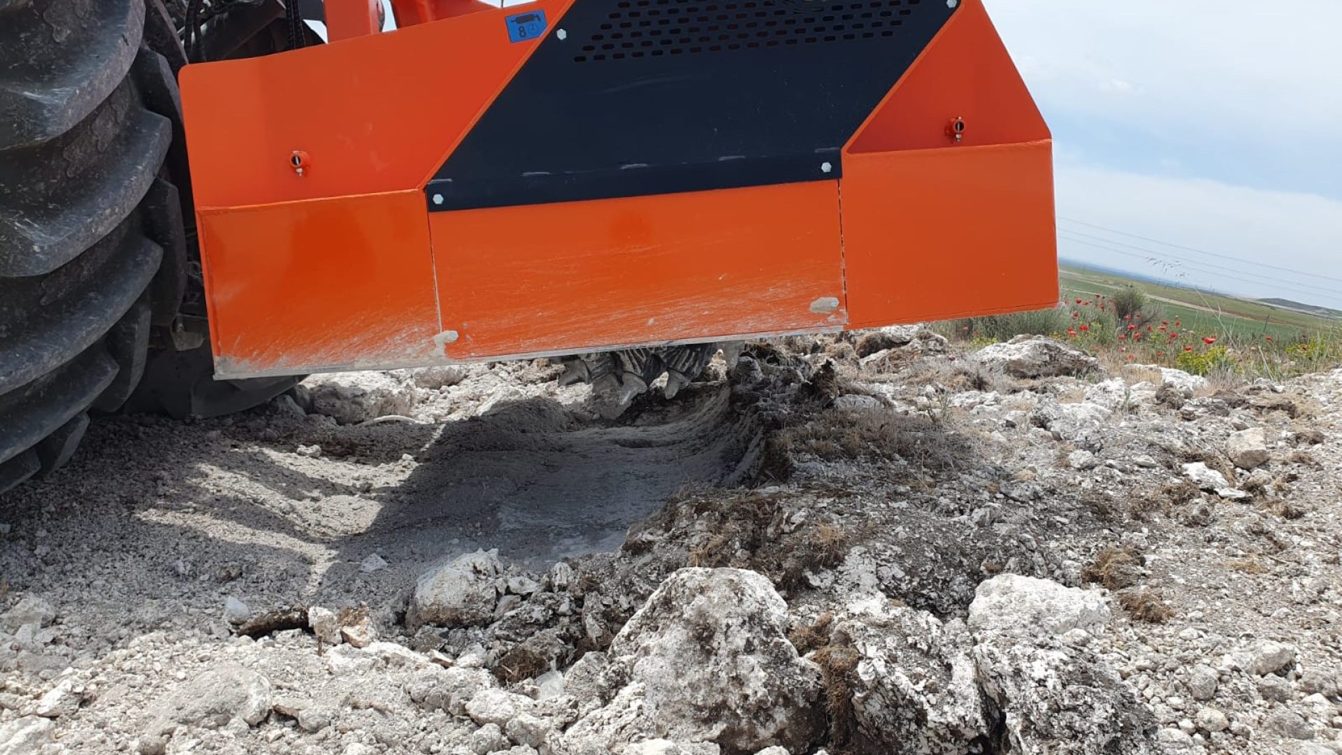 Fresadora agrícola Rinaldi para terrenos pedregosos